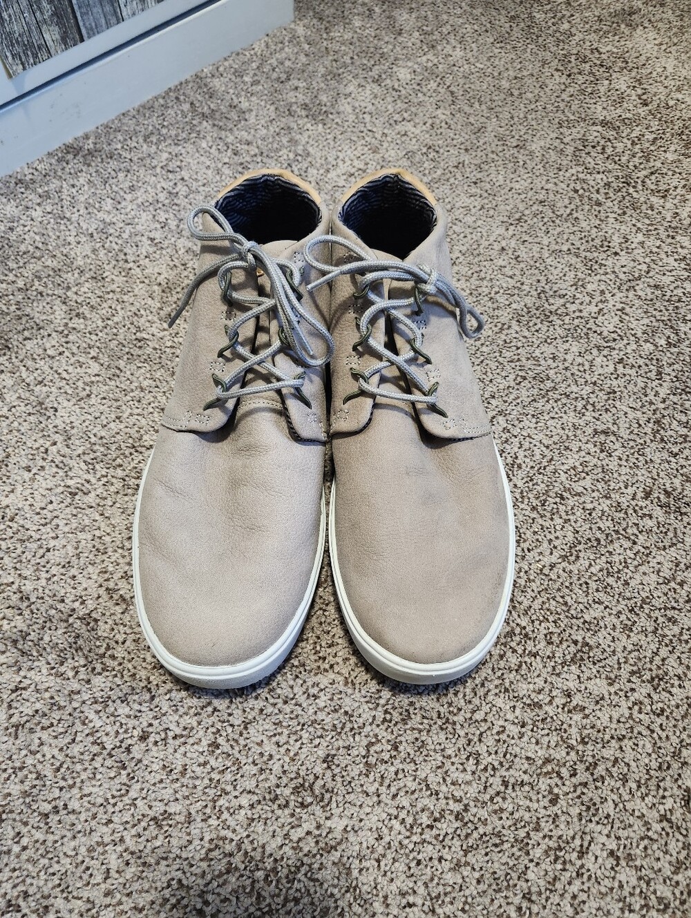 Olukai Men's Casual Chukka Boots in Taupe Waterproof Leather Sz 12